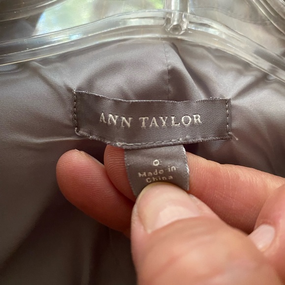 Adorable vintage Ann Taylor size 0 pinstripe pant suit - Picture 3 of 7